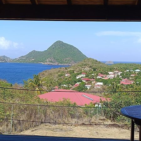 Ti Kaz Anoli Cottage En Bois Avec Vue Sur La Baie Terre-de-Bas Exteriér fotografie